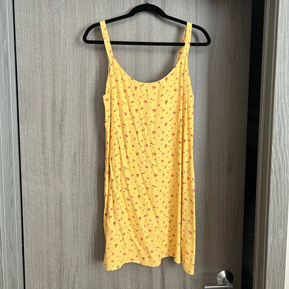 Reformation Dress - Picture 2 of 6